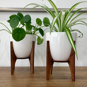 Open image in slideshow, Modern White Ceramic and Canvas Wood Table Planters
