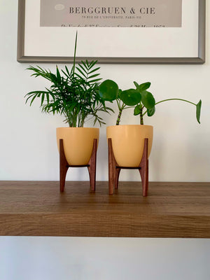 Open image in slideshow, Modern Sunshine Ceramic and Canvas Wood Table Planters
